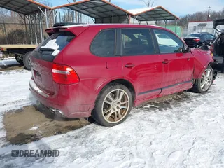 2009 Porsche Cayenne GTS z VIN WP1AD29P49LA60524, wystawiony jako IAAI lot #41364169 z przebiegiem 141 294 mil mil oraz . Historia ofert i sprzedaży dostępna na DreamBid. Obrazek 4.
