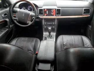 2012 Lincoln MKZ z VIN 3LNHL2JC3CR816733, wystawiony jako Copart lot #51353215 z przebiegiem 149 256 mil mil oraz Szkoda całkowita • Salvage title. Historia ofert i sprzedaży dostępna na DreamBid. Obrazek 8.