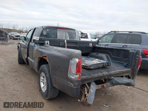 2002 Dodge Dakota with VIN 1B7GL12X22S644306, listed as a IAAI auction lot 41826999 with 198,069 mi miles and . Bid and sale history available at carsss.com. Image 3.