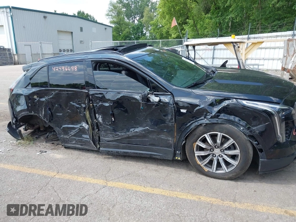 2019 Cadillac XT4 AWD Sport с VIN 1GYFZFR44KF140894, выставлен на аукционе IAAI как лот 42496698 с пробегом 79 768 миль миль и . История ставок и продаж доступна на DreamBid. Изображение 12.