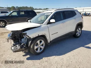 2021 Jeep Compass Altitude with VIN 3C4NJCBB8MT501827, listed as a Copart auction lot 75298214 with 0 mi miles and Salvage Title. Bid and sale history available at carsss.com. Image 1.