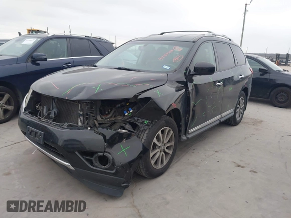 2014 Nissan Pathfinder SV with VIN 5N1AR2MN7EC642485, listed as a IAAI auction lot 41289930 with 156,759 mi miles. Bid and sale history available at carsss.com. Image 18.