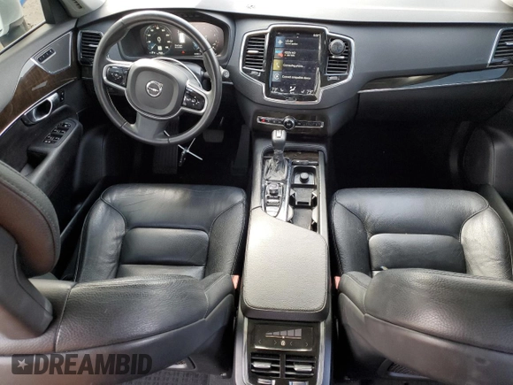 2018 Volvo XC90 Momentum with VIN YV4A22PK3J1214605, listed as a Copart auction lot 43333685 with 80,339 mi miles and Clean Title. Bid and sale history available at carsss.com. Image 8.