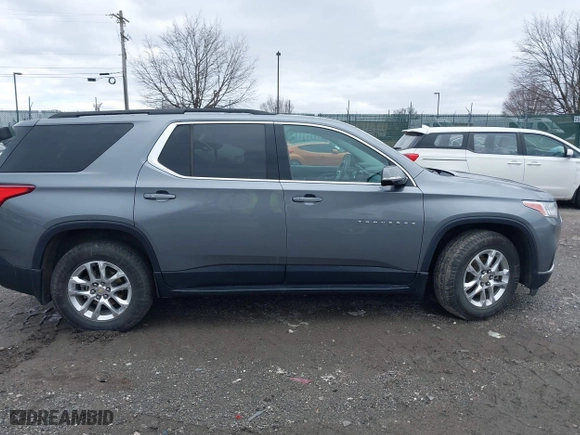 2019 Chevrolet Traverse LT Cloth with VIN 1GNEVGKW2KJ306980, listed as a IAAI auction lot 41718999 with 59,315 mi miles. Bid and sale history available at carsss.com. Image 13.