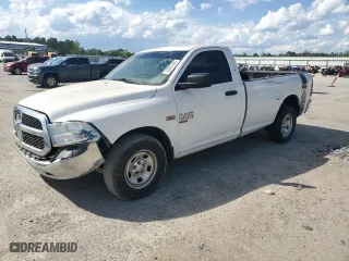 2019 Ram 1500 Classic Tradesman with VIN 3C6JR6DTXKG560700, listed as a Copart auction lot 52807595 with 195,166 mi miles and Clean Title. Bid and sale history available at carsss.com. Image 1.