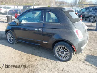 2012 FIAT 500 Lounge z VIN 3C3CFFER6CT109290, wystawiony jako IAAI lot #41958577 z przebiegiem 101 803 mil mil oraz . Historia ofert i sprzedaży dostępna na DreamBid. Obrazek 3.