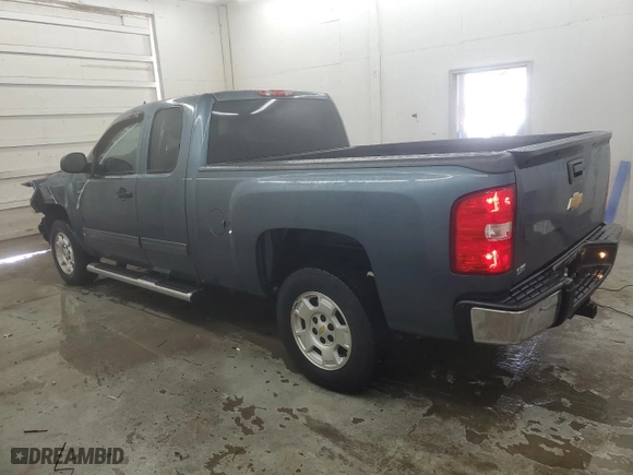 2013 Chevrolet Silverado 1500 LT with VIN 1GCRCSE08DZ110640, listed as a Copart auction lot 52442555 with 78,791 mi miles and Salvage Title. Bid and sale history available at carsss.com. Image 2.