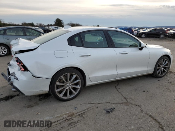 2021 Volvo S60 Momentum with VIN 7JRA22TK3MG096468, listed as a Copart auction lot 37730094 with 19,098 mi miles. Bid and sale history available at carsss.com. Image 3.