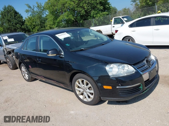 2010 Volkswagen Jetta Limited Edition z VIN 3VWRX7AJ5AM024194, wystawiony jako IAAI lot #42699309 z przebiegiem 179 644 mil mil oraz . Historia ofert i sprzedaży dostępna na DreamBid. Obrazek 1.