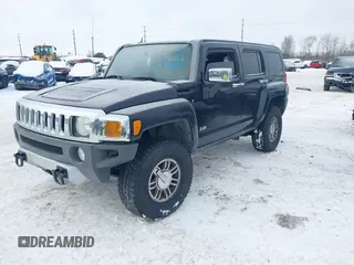 2008 Hummer H3 Luxury with VIN 5GTEN13E688154660, listed as a IAAI auction lot 41268155 with 159,493 mi miles and . Bid and sale history available at DreamBid. Image 2.