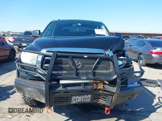 2013 Toyota Tundra 4WD Truck with VIN 5TFDW5F12DX309382, listed as a IAAI auction lot 41631661 with 158,821 mi miles. Bid and sale history available at carsss.com. Image 13.
