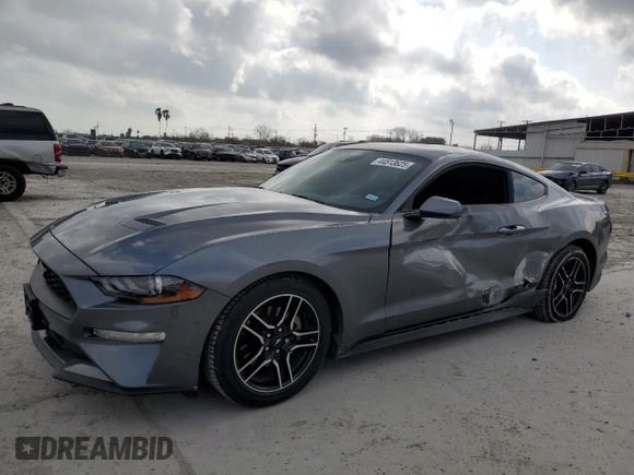 2022 Ford Mustang EcoBoost with VIN 1FA6P8TH3N5140579, listed as a Copart auction lot 44513625 with 31,897 mi miles and Salvage Title. Bid and sale history available at carsss.com. Image 1.