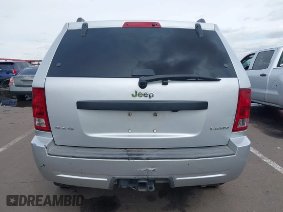 2005 Jeep Grand Cherokee Laredo с VIN 1J4HR48N45C665886, выставлен на аукционе IAAI как лот 41805717 с пробегом 181 022 миль миль и . История ставок и продаж доступна на DreamBid. Изображение 16.