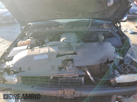 2002 Chevrolet Silverado 1500 LS with VIN 1GCEK14T42Z347338, listed as a Copart auction lot 87610705 with 298,775 mi miles and Salvage Title. Bid and sale history available at carsss.com. Image 11.