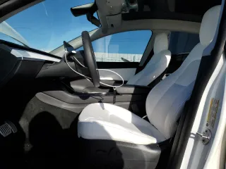 2020 Tesla Model Y Long Range with VIN 5YJYGDEFXLF034617, listed as a Copart auction lot 53235235 with 113,480 mi miles and Salvage Title. Bid and sale history available at DreamBid. Image 7.