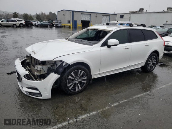 2018 Volvo V90 z VIN YV4A22NL8J1022253, wystawiony jako Copart lot #43835415 z przebiegiem 61 163 mil mil oraz Szkoda całkowita • Salvage title. Historia ofert i sprzedaży dostępna na DreamBid. Obrazek 1.