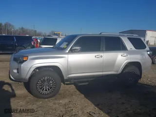 2017 Toyota 4Runner SR5 with VIN JTEZU5JR4H5150614, listed as a IAAI auction lot 41492357 with 75,721 mi miles. Bid and sale history available at carsss.com. Image 14.