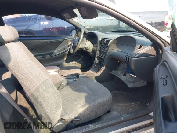 2000 Ford Mustang с VIN 1FAFP4046YF241835, выставлен на аукционе IAAI как лот 42456037 с пробегом 249 234 миль миль и . История ставок и продаж доступна на DreamBid. Изображение 5.