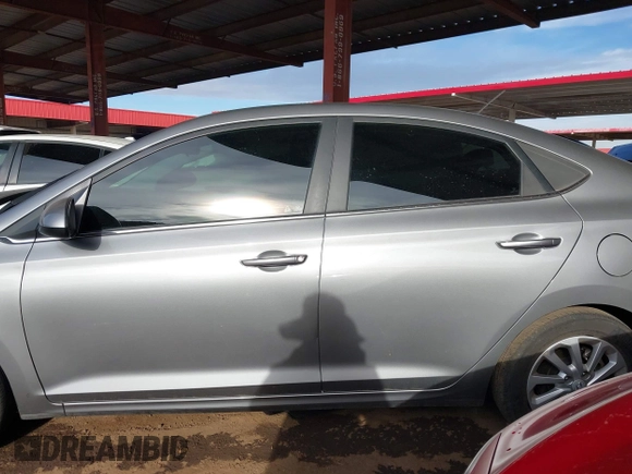 2021 Hyundai Accent SE with VIN 3KPC24A64ME151163, listed as a IAAI auction lot 41207309 with 23,230 mi miles. Bid and sale history available at carsss.com. Image 14.