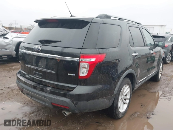 2013 Ford Explorer XLT with VIN 1FM5K8D85DGA26472, listed as a IAAI auction lot 41836722 with 259,779 mi miles and . Bid and sale history available at DreamBid. Image 4.