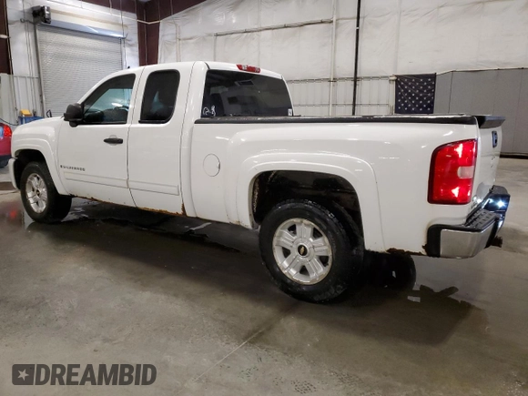 2009 Chevrolet Silverado 1500 LT with VIN 1GCEK290X9Z268285, listed as a Copart auction lot 53468935 with 178,263 mi miles and Salvage Title. Bid and sale history available at DreamBid. Image 2.