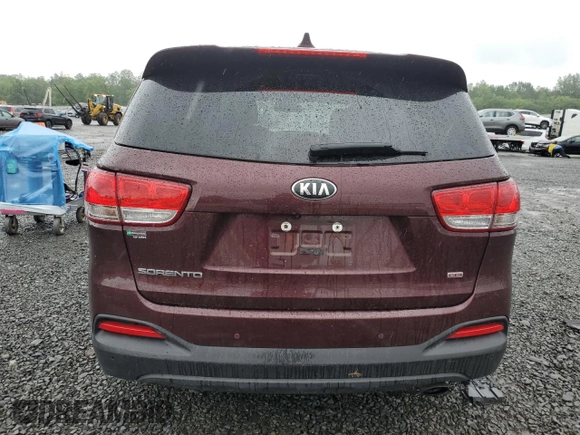 2017 Kia Sorento LX с VIN 5XYPGDA30HG289722, выставлен на аукционе Copart как лот 57778715 с пробегом 64 553 миль миль и Списание • Salvage title. История ставок и продаж доступна на DreamBid. Изображение 6.