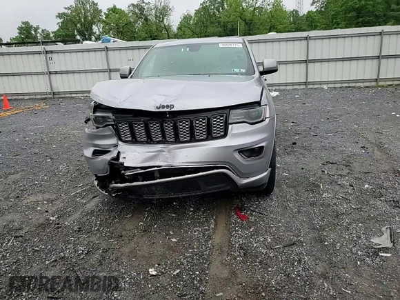 2020 Jeep Grand Cherokee Altitude z VIN 1C4RJFAG2LC408828, wystawiony jako Copart lot #56826115 z przebiegiem 89 641 mil mil oraz Szkoda całkowita • Salvage title. Historia ofert i sprzedaży dostępna na DreamBid. Obrazek 14.