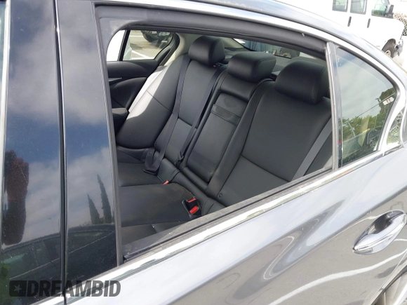 2020 Infiniti Q50 Luxe z VIN JN1EV7AP5LM204711, wystawiony jako IAAI lot #42575155 z przebiegiem 29 895 mil mil oraz . Historia ofert i sprzedaży dostępna na DreamBid. Obrazek 6.