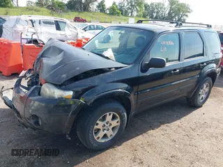 2005 Ford Escape Limited with VIN 1FMYU94175KB42352, listed as a IAAI auction lot 42418986 with 245,012 mi miles and . Bid and sale history available at DreamBid. Image 17.
