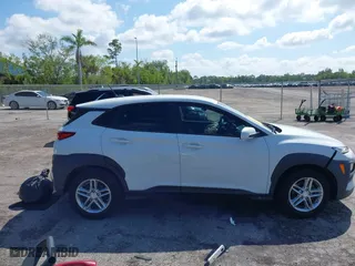 2021 Hyundai Kona SE with VIN KM8K12AA0MU614100, listed as a IAAI auction lot 41924163 with 13,146 mi miles. Bid and sale history available at carsss.com. Image 13.