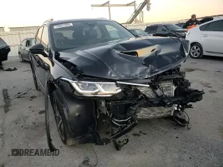 2023 Volkswagen Tiguan SEL R-Line z VIN 3VV4B7AX4PM125222, wystawiony jako Copart lot #79661984 z przebiegiem 9 024 mil mil oraz Szkoda całkowita • Salvage title. Historia ofert i sprzedaży dostępna na DreamBid. Obrazek 10.