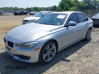 2015 BMW 3 Series 328i с VIN WBA3A5G51FNS84997, выставлен на аукционе IAAI как лот 42223796 с пробегом 109 597 миль миль и . История ставок и продаж доступна на DreamBid. Изображение 2.