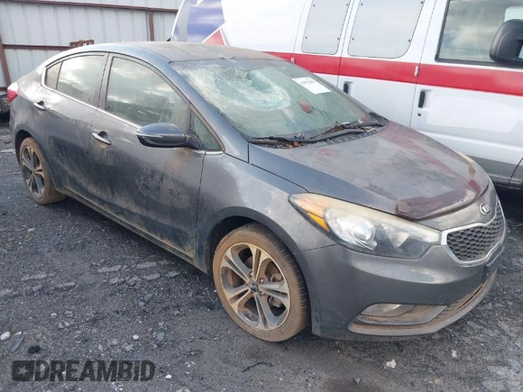 2014 Kia Forte EX with VIN KNAFX4A87E5074783, listed as a IAAI auction lot 41512090 with 626,820 mi miles. Bid and sale history available at carsss.com. Image 1.