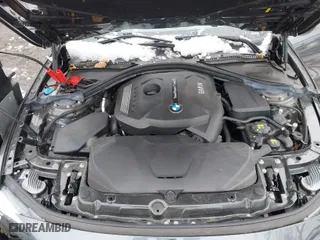 2019 BMW 4 Series 430i xDrive with VIN WBA4J3C52KBL06063, listed as a IAAI auction lot 41536066 with 32,352 mi miles. Bid and sale history available at carsss.com. Image 10.
