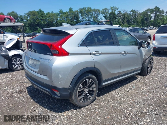 2018 Mitsubishi Eclipse Cross SE with VIN JA4AT5AA6JZ069587, listed as a IAAI auction lot 39903854 with 82,616 mi miles and . Bid and sale history available at DreamBid. Image 4.
