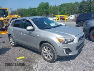 2015 Mitsubishi Outlander SE with VIN 4A4AR4AU8FE001579, listed as a IAAI auction lot 42467440 with 129,589 mi miles and . Bid and sale history available at DreamBid. Image 1.