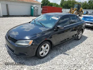 2014 Volkswagen Jetta TDI w/Premium/Nav z VIN 3VWLL7AJ8EM354287, wystawiony jako Copart lot #64066645 z przebiegiem 197 231 mil mil oraz Szkoda całkowita • Salvage title. Historia ofert i sprzedaży dostępna na DreamBid. Obrazek 1.