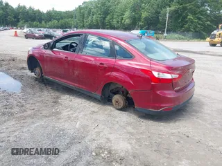 2013 Ford Focus SE с VIN 1FADP3F24DL317135, выставлен на аукционе IAAI как лот 42529477 с пробегом 142 670 миль миль и . История ставок и продаж доступна на DreamBid. Изображение 3.