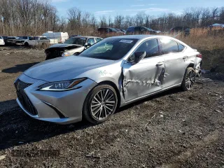 2024 Lexus ES with VIN 58ADZ1B18RU164884, listed as a Copart auction lot 86518034 with 15,359 mi miles and Salvage Title. Bid and sale history available at carsss.com. Image 1.
