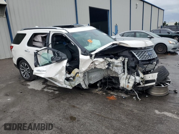 2016 Ford Explorer Platinum с VIN 1FM5K8HTXGGC69715, выставлен на аукционе Copart как лот 59577805 с пробегом 48 926 миль миль и Списание • Salvage title. История ставок и продаж доступна на DreamBid. Изображение 4.