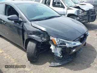 2020 Hyundai Elantra SEL z VIN 5NPD84LF9LH532517, wystawiony jako IAAI lot #42031456 z przebiegiem 37 611 mil mil oraz . Historia ofert i sprzedaży dostępna na DreamBid. Obrazek 18.