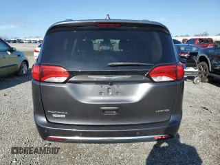 2017 Chrysler Pacifica Limited z VIN 2C4RC1GG7HR851155, wystawiony jako Copart lot #52195685 z przebiegiem 83 060 mil mil oraz Szkoda całkowita • Salvage title. Historia ofert i sprzedaży dostępna na DreamBid. Obrazek 6.