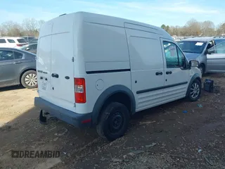 2010 Ford Transit Connect XL z VIN NM0LS7AN9AT033277, wystawiony jako IAAI lot #41455861 z przebiegiem Nie podano mil oraz . Historia ofert i sprzedaży dostępna na DreamBid. Obrazek 4.