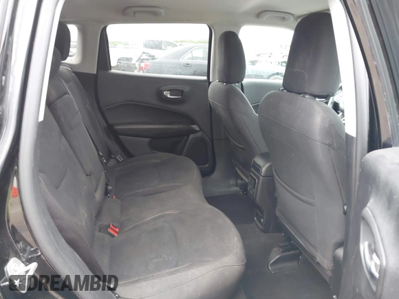 2019 Jeep Compass Sport z VIN 3C4NJCAB2KT848049, wystawiony jako IAAI lot #42119957 z przebiegiem 119 638 mil mil oraz . Historia ofert i sprzedaży dostępna na DreamBid. Obrazek 8.