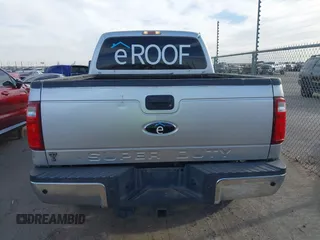 2014 Ford Super Duty F-250 SRW XL with VIN 1FT7W2BT7EEB01336, listed as a IAAI auction lot 41812032 with 276,996 mi miles. Bid and sale history available at carsss.com. Image 17.