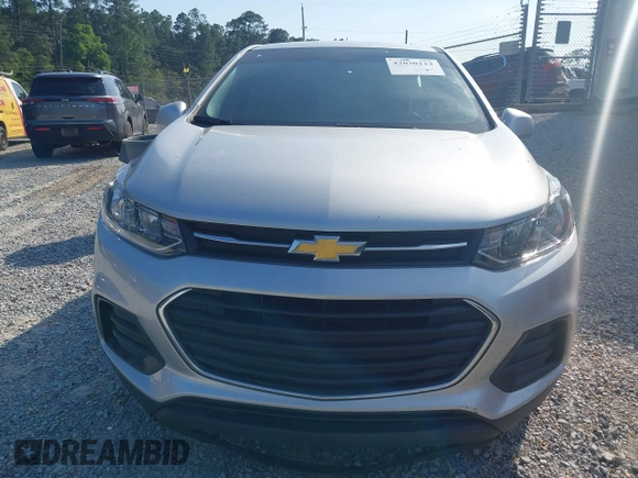 2020 Chevrolet Trax LS with VIN 3GNCJKSB8LL313882, listed as a IAAI auction lot 42030112 with 34,072 mi miles and . Bid and sale history available at DreamBid. Image 12.