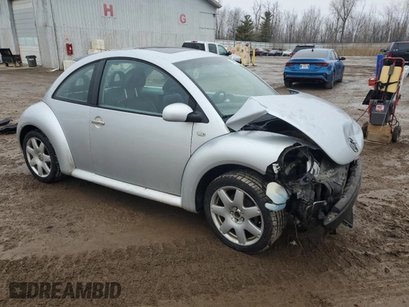 2002 Volkswagen Beetle GLX с VIN 3VWDD21C22M420611, выставлен на аукционе Copart как лот 43028435 с пробегом 217 258 миль миль и Чистый • Clean title. История ставок и продаж доступна на DreamBid. Изображение 4.