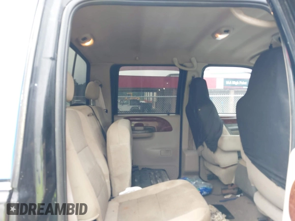 2001 Ford F-250 XL with VIN 1FTNW21F81EC53235, listed as a IAAI auction lot 42745272 with 152,010 mi miles and . Bid and sale history available at DreamBid. Image 6.