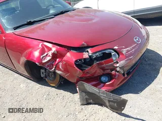 2008 Mazda MX-5 Miata Touring with VIN JM1NC26F080156247, listed as a IAAI auction lot 42359690 with 94,493 mi miles and . Bid and sale history available at DreamBid. Image 6.