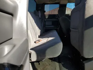 2004 Chevrolet Silverado 1500 LS with VIN 1GCEK19V34E353992, listed as a Copart auction lot 46092805 with 204,240 mi miles and Salvage Title. Bid and sale history available at carsss.com. Image 10.